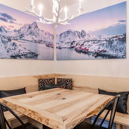 Fully Renovated! St Anton #17 Ski In Ski Out 1 Bedroom 1 Bathroom Condo! Sleeps Up To 4! Mammoth Lakes Buitenkant foto