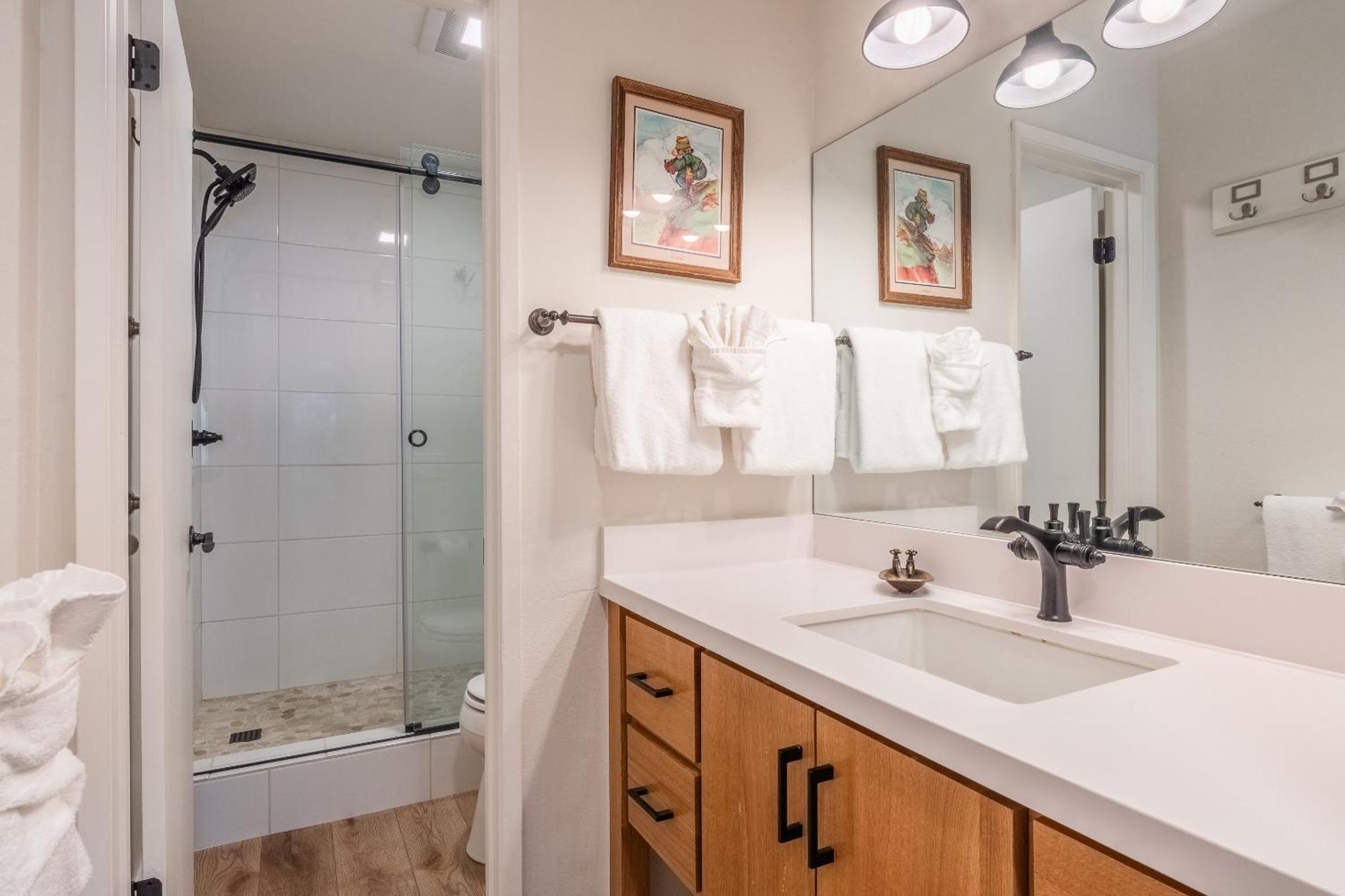 Fully Renovated! St Anton #17 Ski In Ski Out 1 Bedroom 1 Bathroom Condo! Sleeps Up To 4! Mammoth Lakes Buitenkant foto