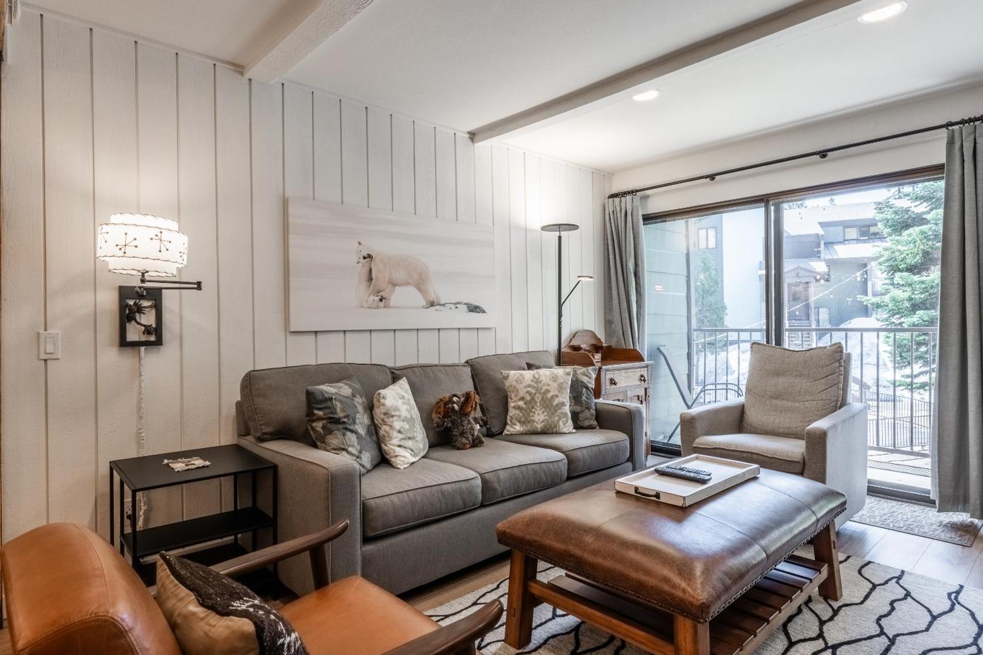 Fully Renovated! St Anton #17 Ski In Ski Out 1 Bedroom 1 Bathroom Condo! Sleeps Up To 4! Mammoth Lakes Buitenkant foto